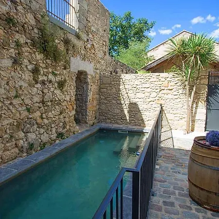 Sleeps 4