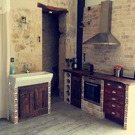 Sleeps 4 Prázdninový dům Puimisson
