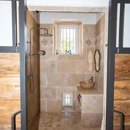 Sleeps 4